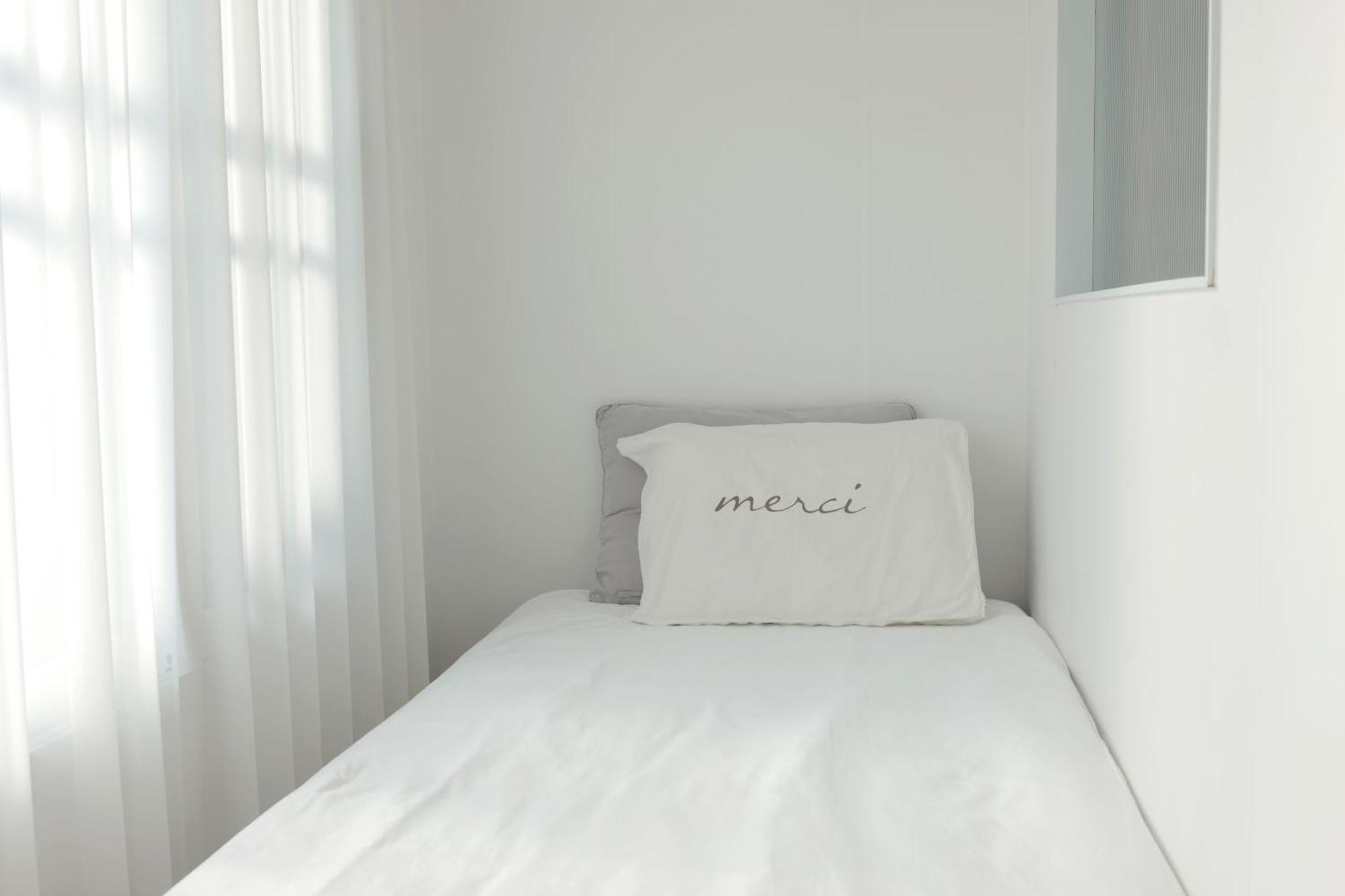 H House Yeonnam Apartment